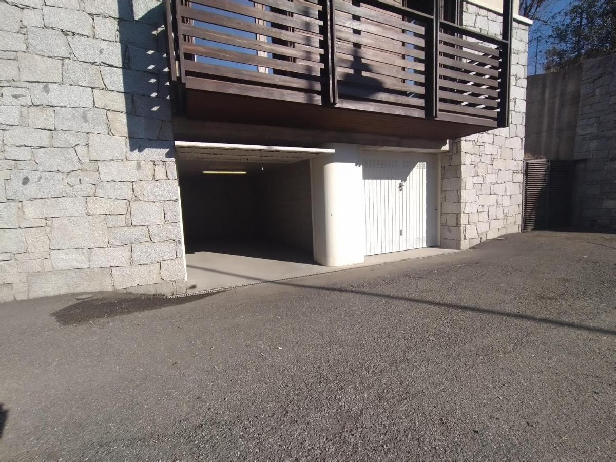 Adamello Peak Apartments Temu Bagian luar foto